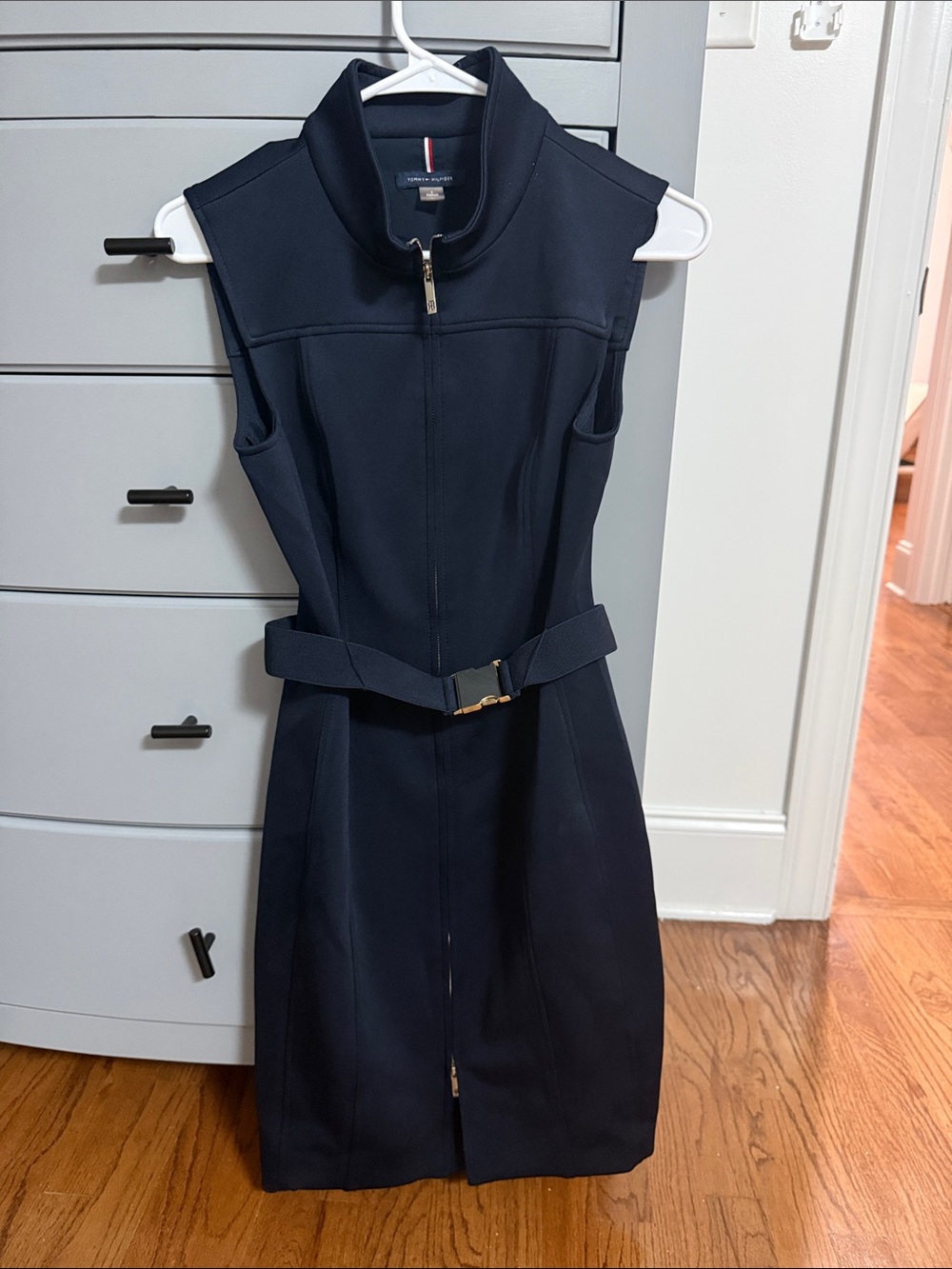 Tommy Hilfiger Navy Sleeveless Zip-Front Belted Sheath Dress
